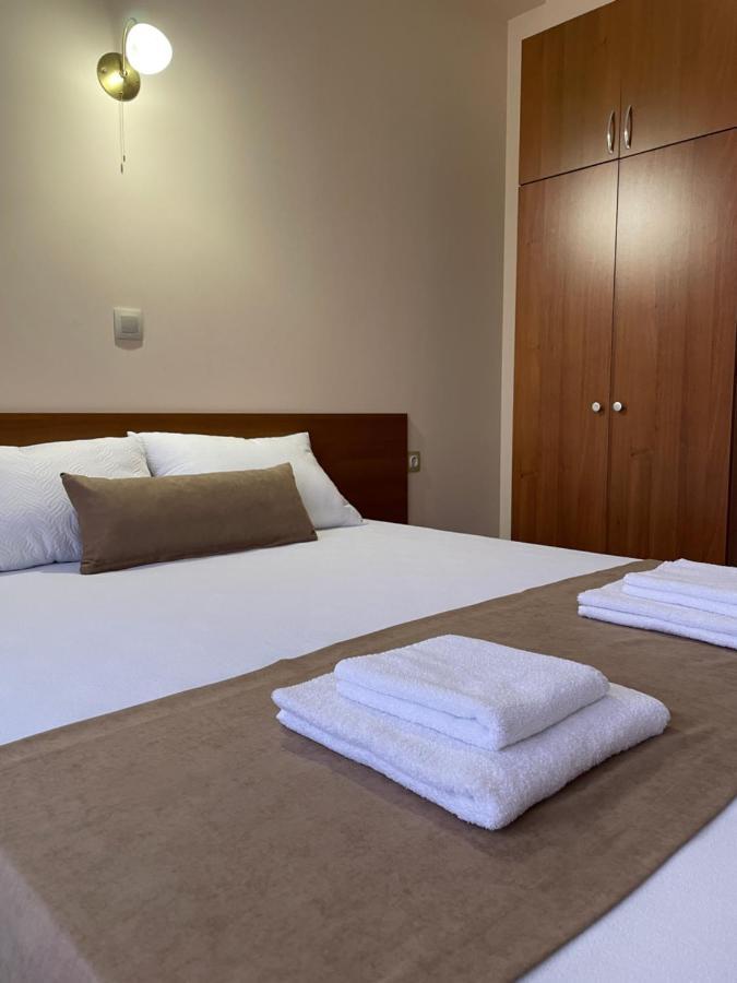 Helios Hotel Stavros  Buitenkant foto