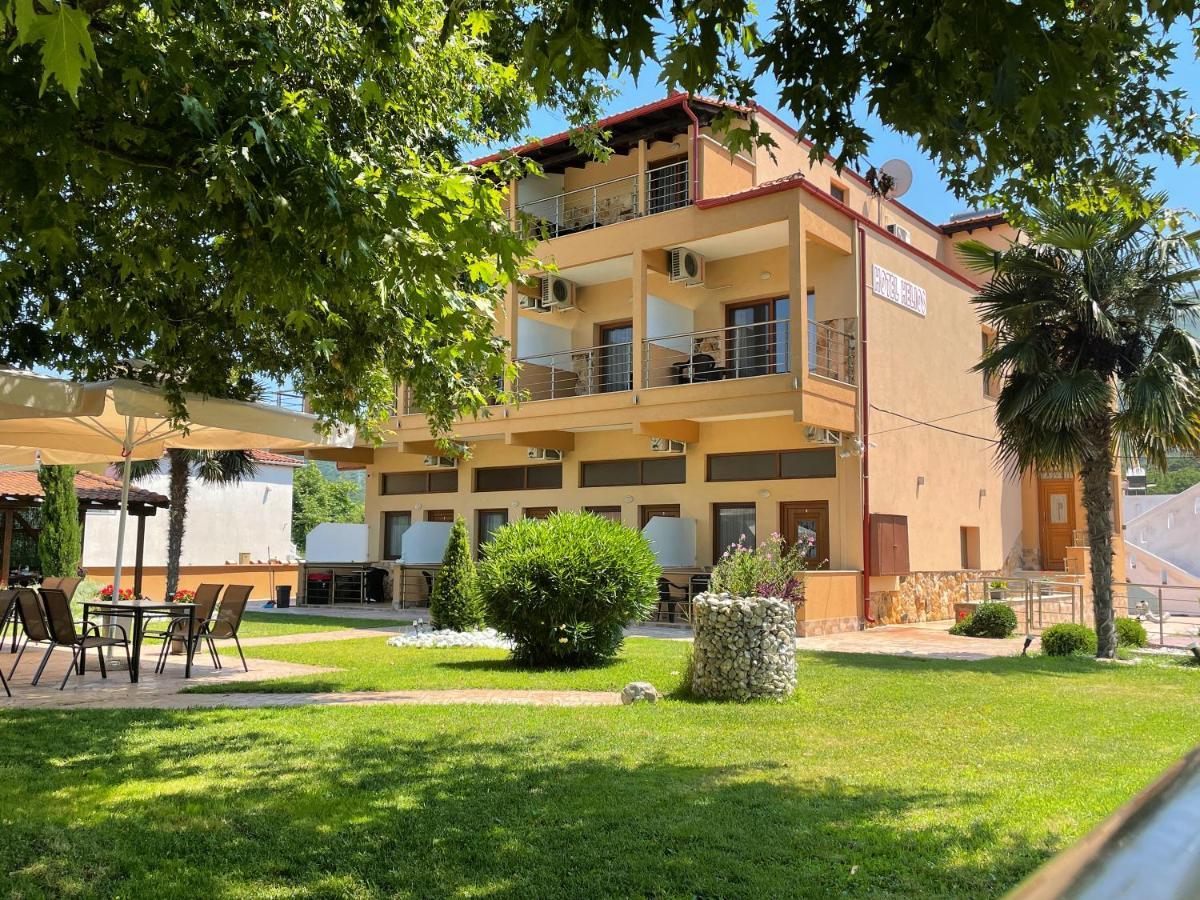 Helios Hotel Stavros  Buitenkant foto